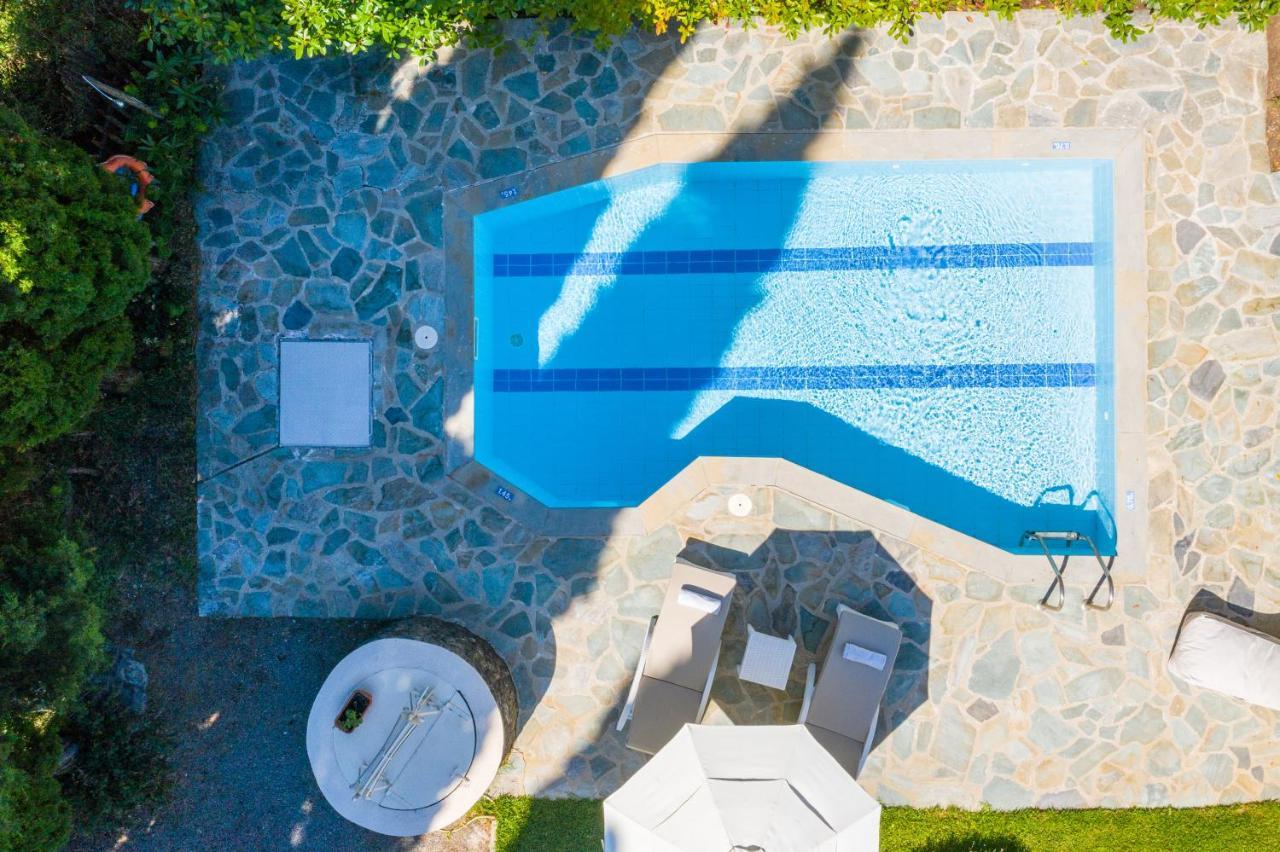 Petrinos Cottage Dafnila Dış mekan fotoğraf